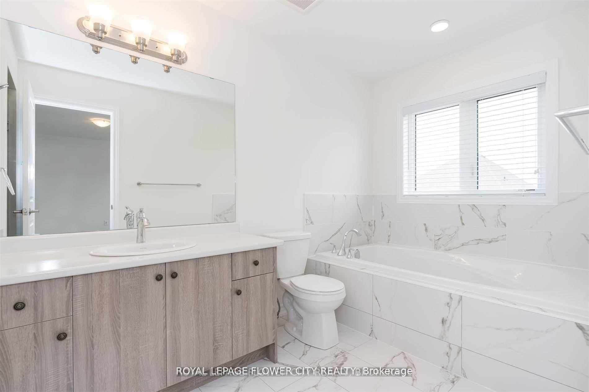 Photo 19 of 2282 Grainger Loop Crescent, Innisfil, Alcona — HOMEH