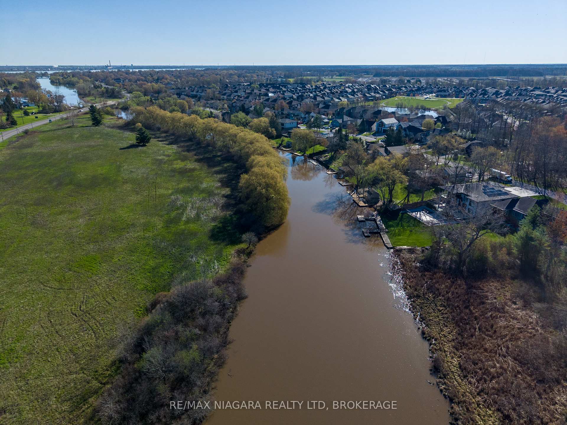 Photo 23 of 9265 Ort Road, Niagara Falls, Lyons Creek — HOMEH