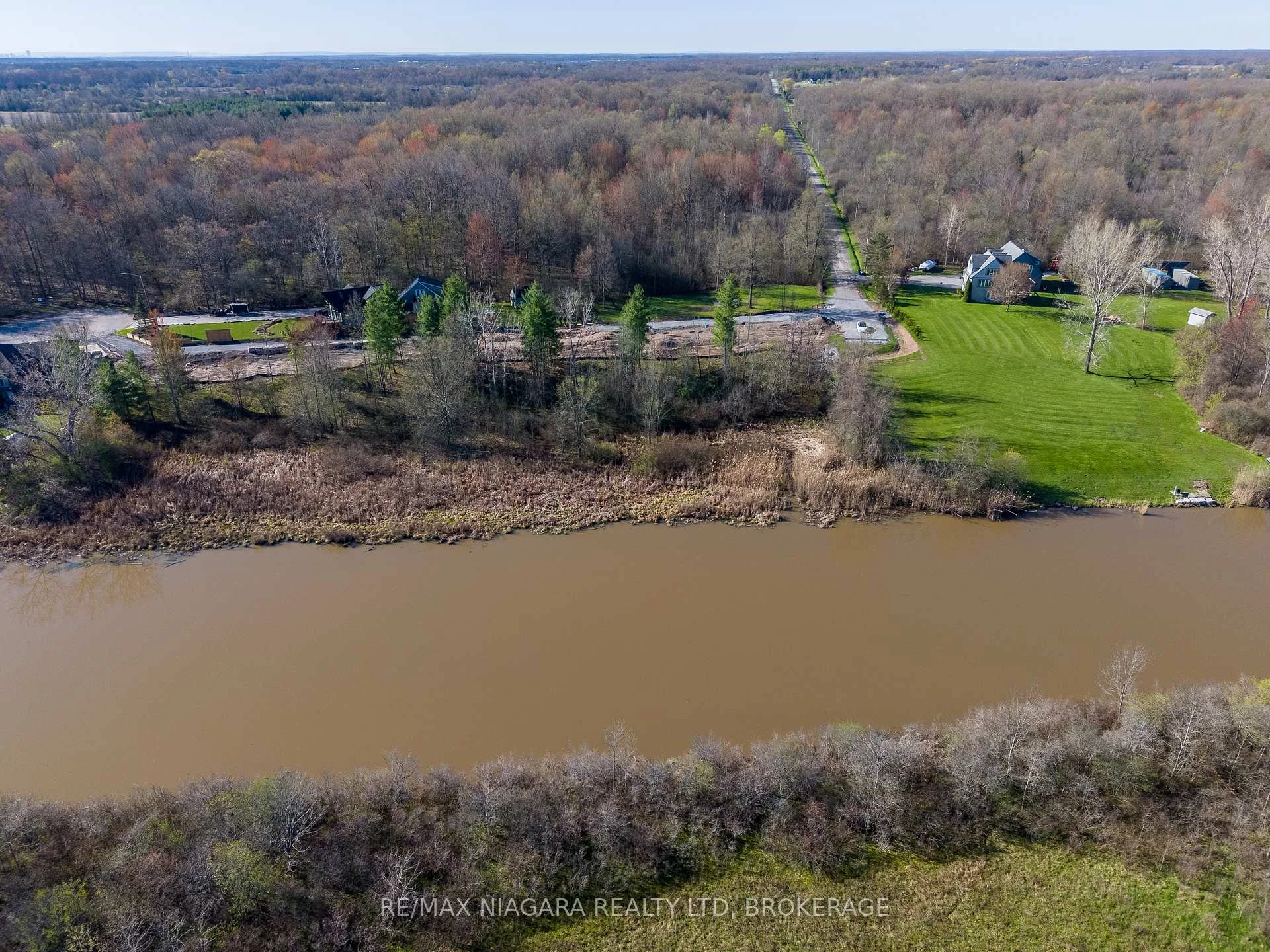 Photo 29 of 9265 Ort Road, Niagara Falls, Lyons Creek — HOMEH