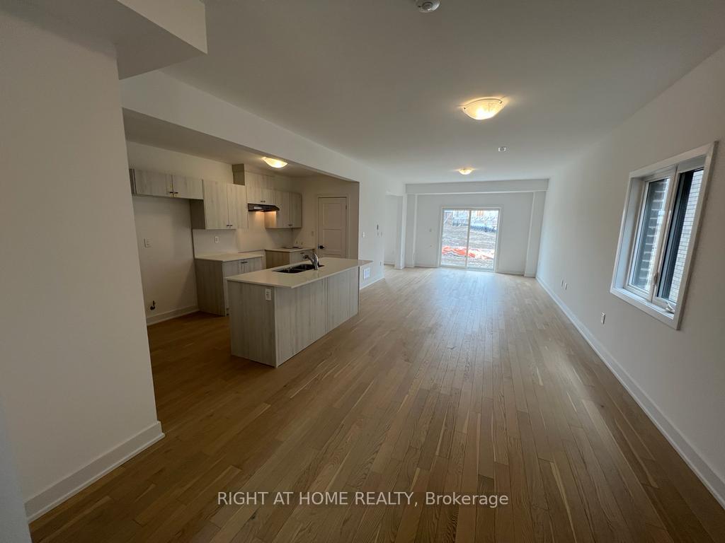 Photo 2 of 43 wheatfield Road, Barrie, Rural Barrie Southeast — HOMEH