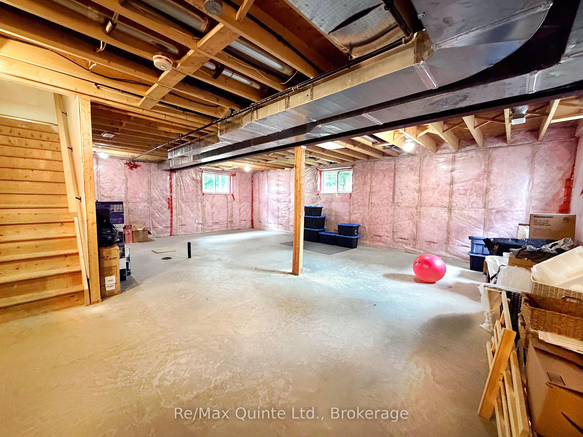 Photo 12 of 76 Ridgeway Place, Belleville, Belleville Ward — HOMEH