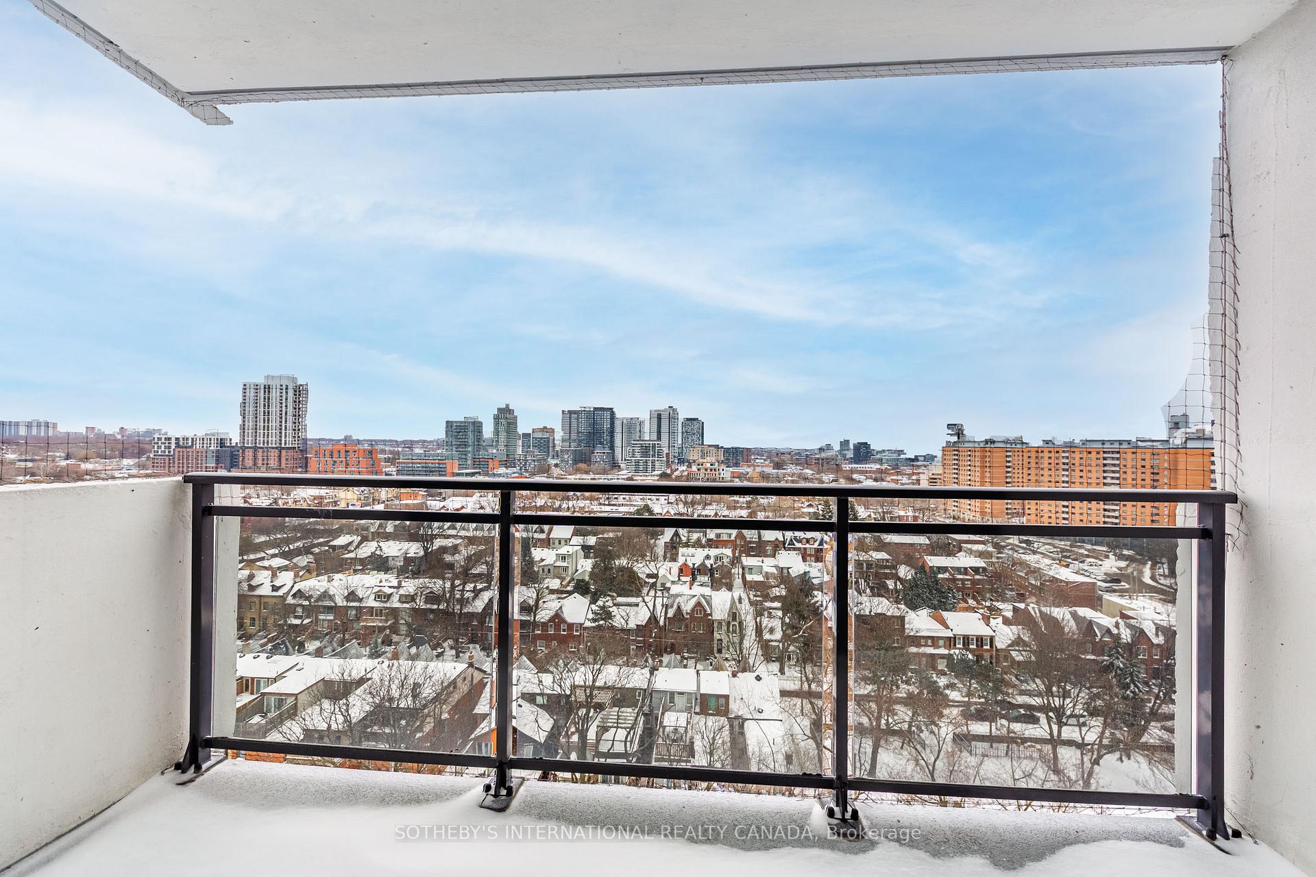 Photo 10 of Unit 1004, 191 Sherbourne Street, Toronto, Moss Park — HOMEH
