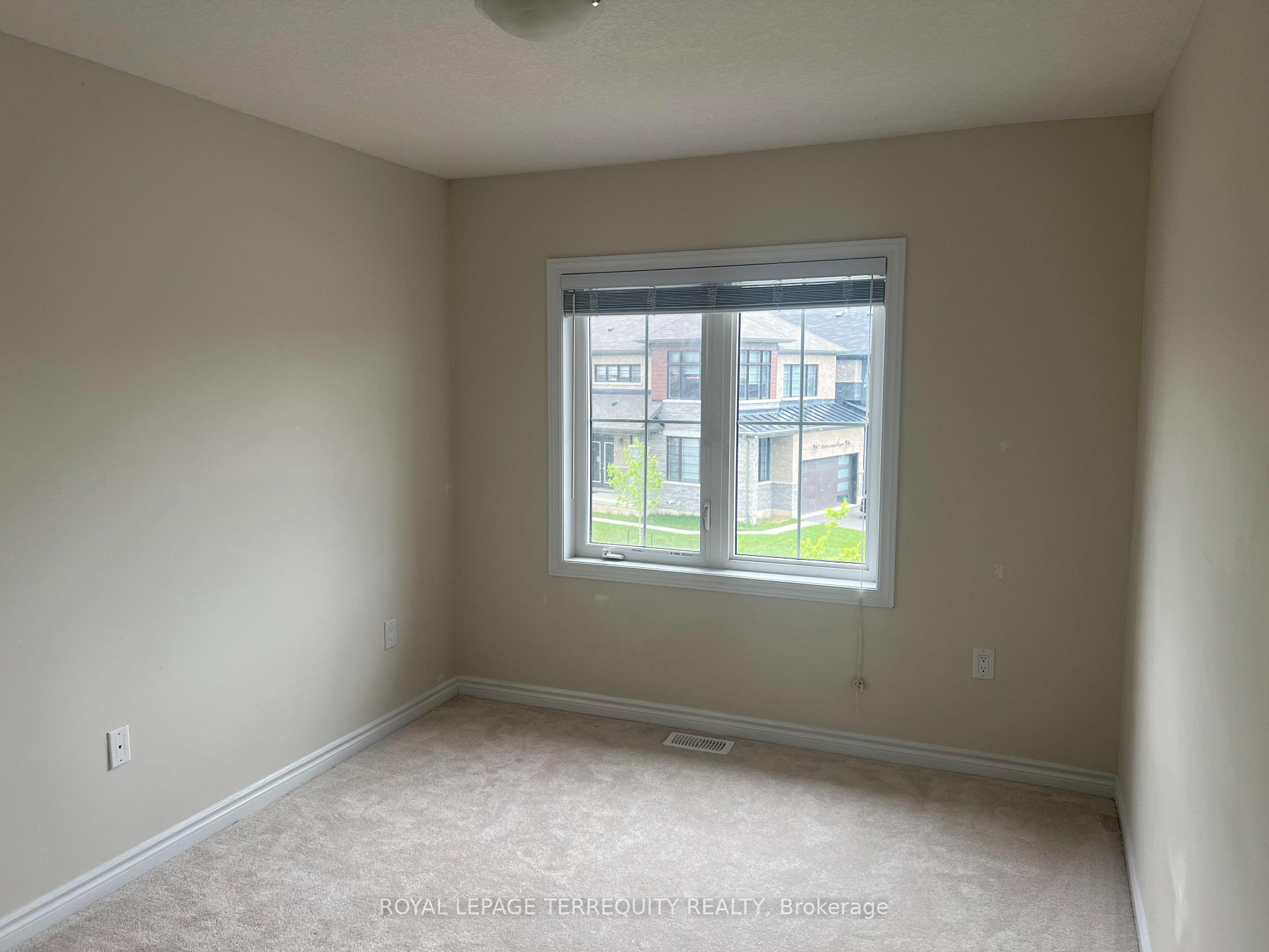 Photo 14 of 169 Vanilla Trail, Thorold, Rolling Meadows — HOMEH
