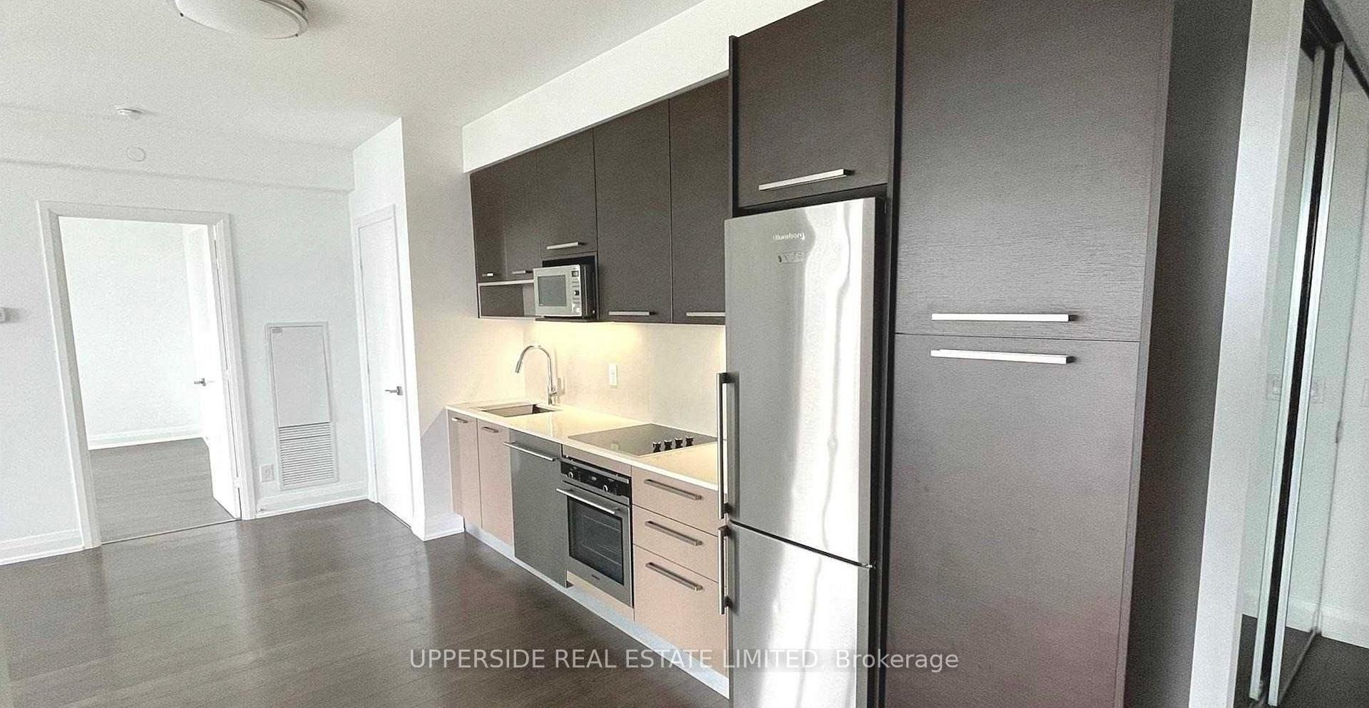 Photo 5 of Unit 703, 36 Park Lawn Road, Etobicoke, Mimico — HOMEH
