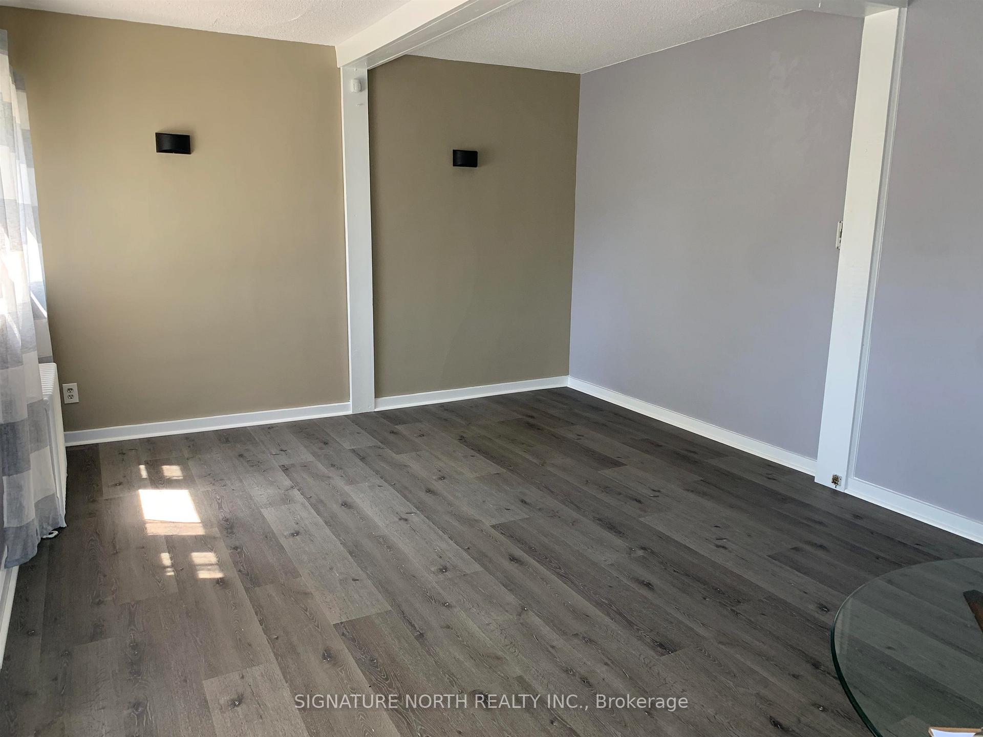 Photo 8 of 86 Machar Ave, Thunder Bay, Court / Cumberland — HOMEH
