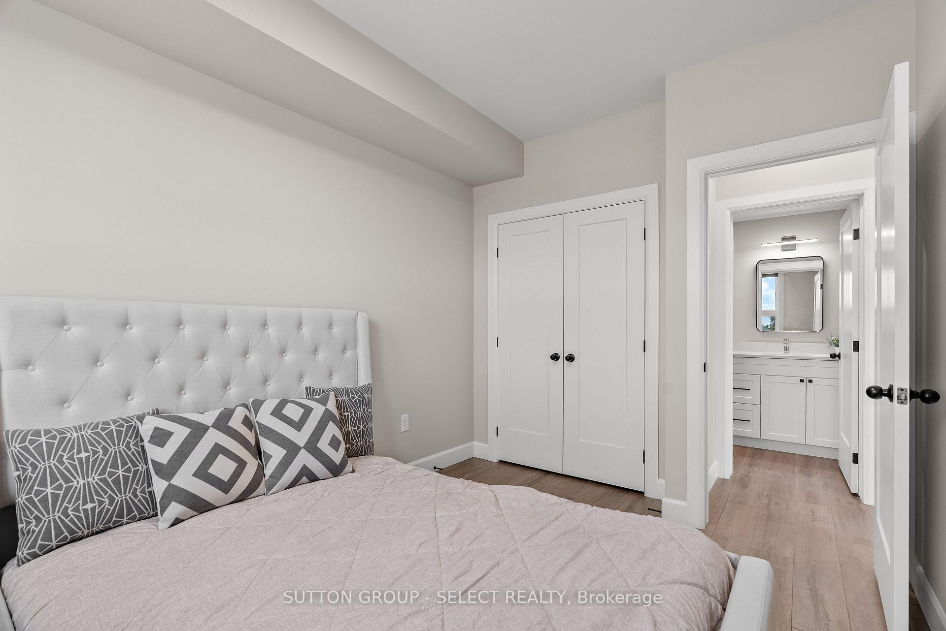Photo 14 of Unit 302A, 13 Moonlight Court, Central Huron, Clinton — HOMEH