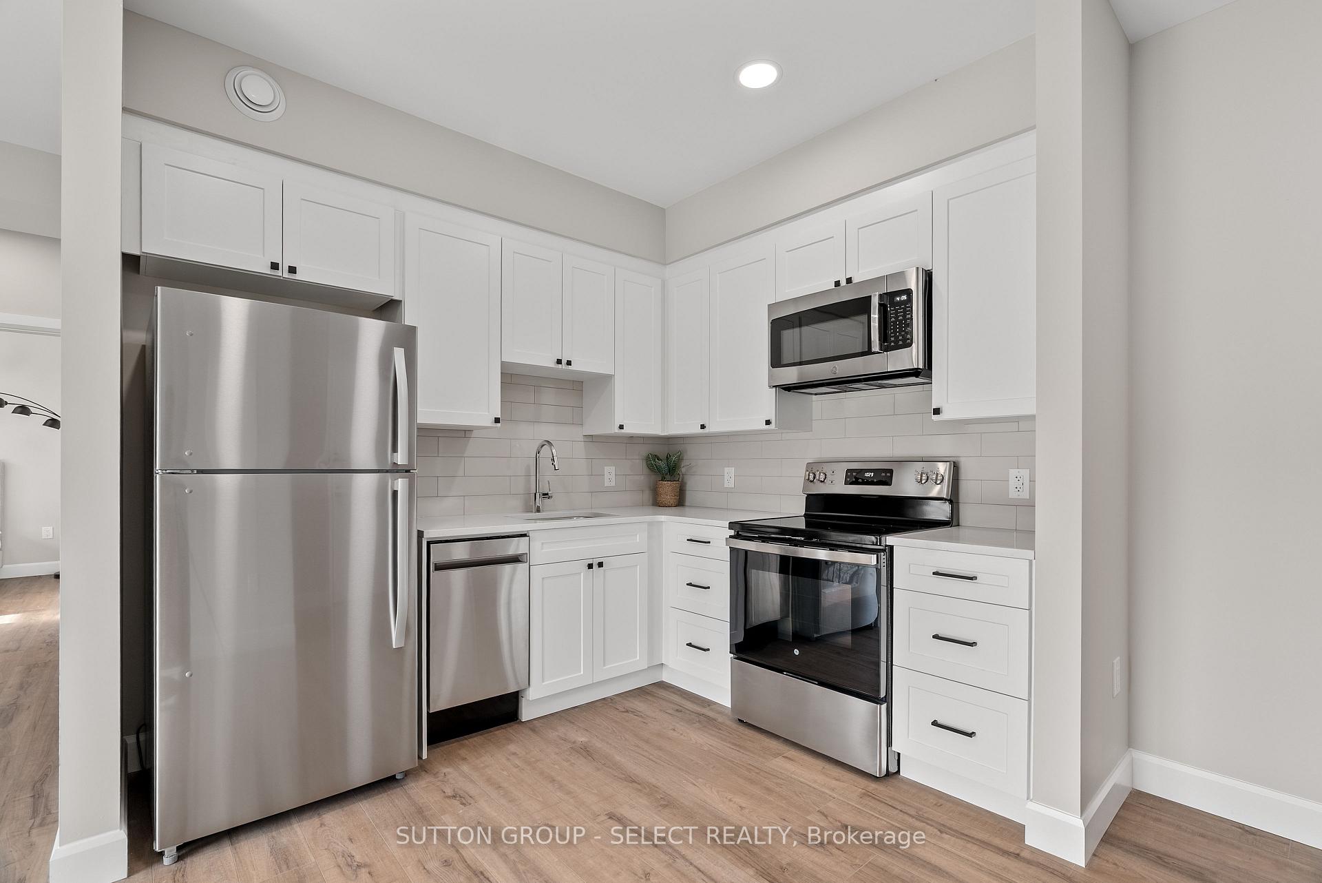 Photo 20 of Unit 302A, 13 Moonlight Court, Central Huron, Clinton — HOMEH