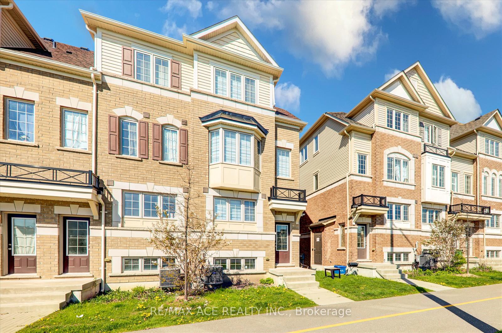 Photo 2 of 2538 Rosedrop Path, Oshawa, Windfields — HOMEH