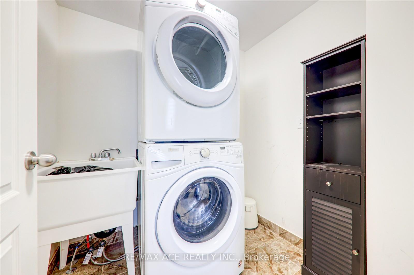 Photo 19 of 2538 Rosedrop Path, Oshawa, Windfields — HOMEH