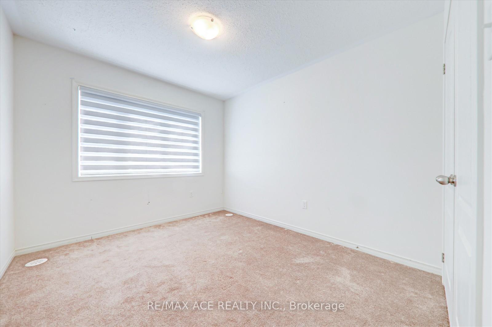 Photo 21 of 2538 Rosedrop Path, Oshawa, Windfields — HOMEH