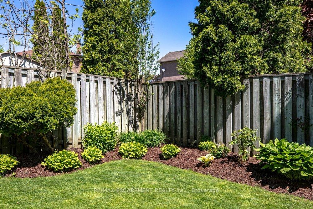 Photo 29 of 72 Gurnett Drive, Hamilton, Gurnett — HOMEH