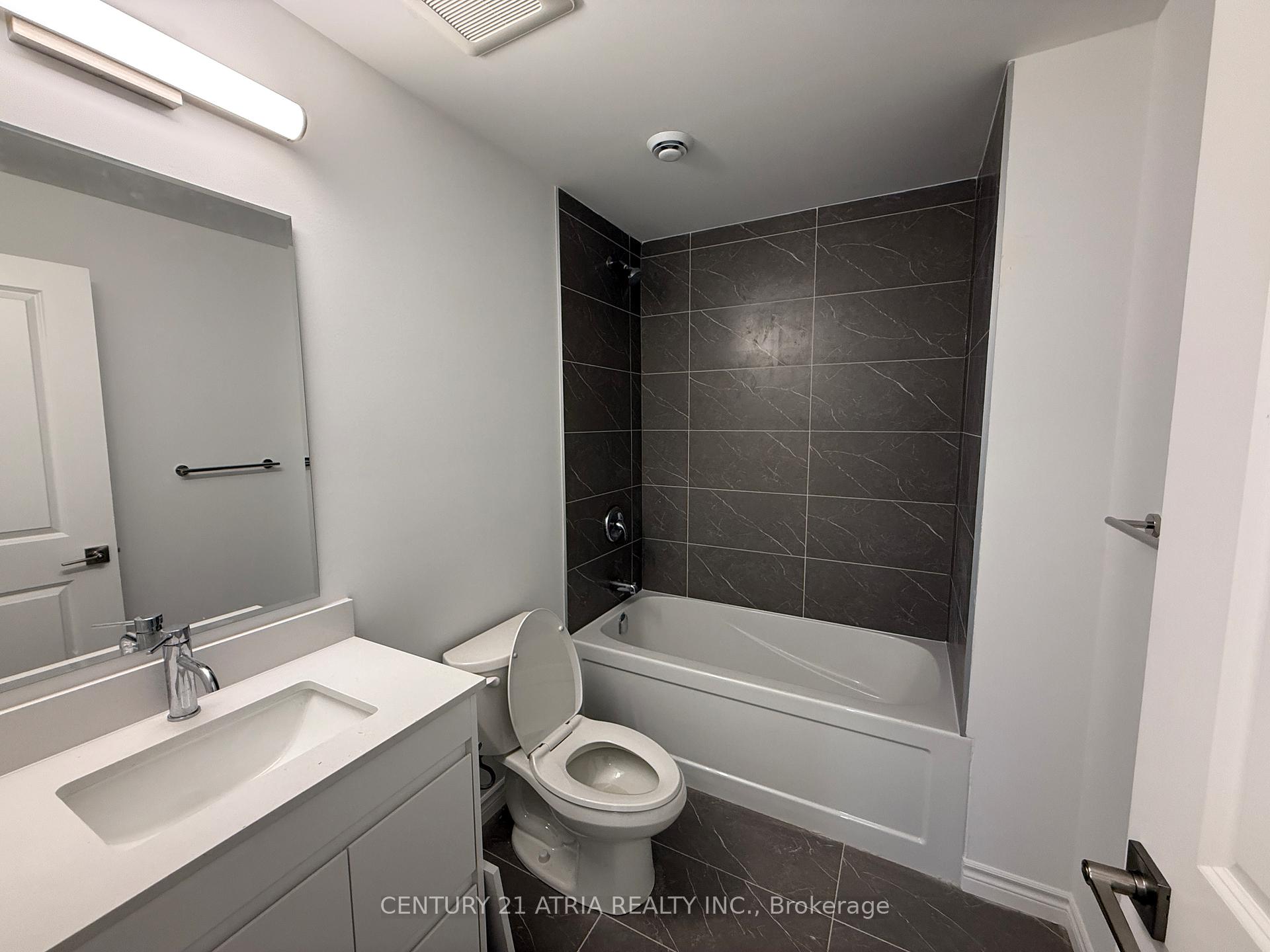 Photo 13 of Unit 11, 2 Slessor Boulevard, Grimsby, Grimsby West — HOMEH