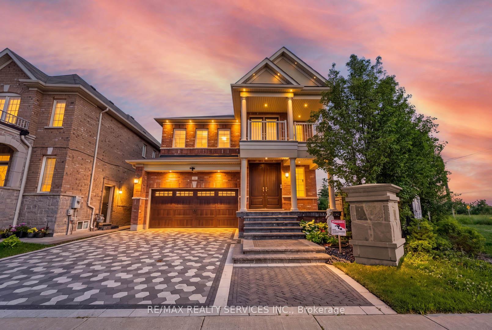 Photo 1 of 1 Dolbyhill Drive, Brampton, Sandringham-Wellington North — HOMEH