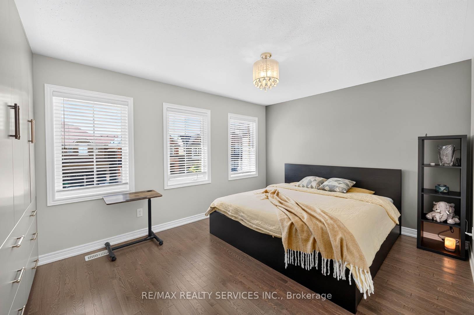 Photo 27 of 1 Dolbyhill Drive, Brampton, Sandringham-Wellington North — HOMEH