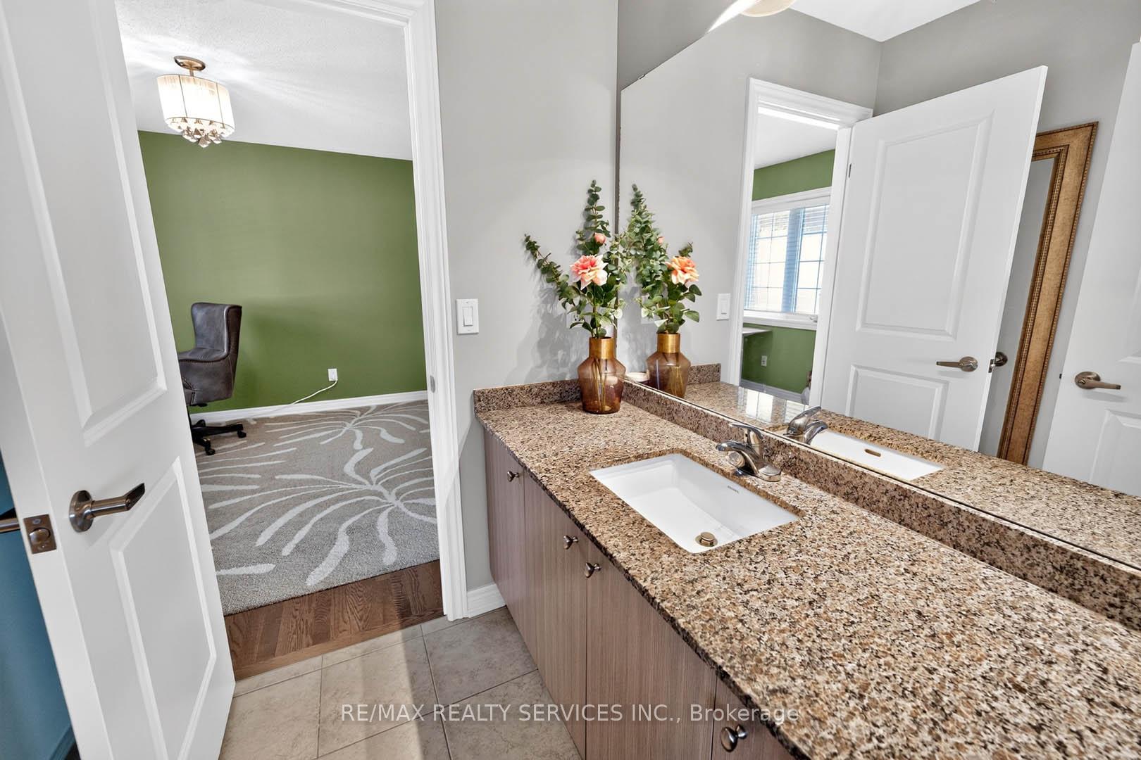 Photo 28 of 1 Dolbyhill Drive, Brampton, Sandringham-Wellington North — HOMEH