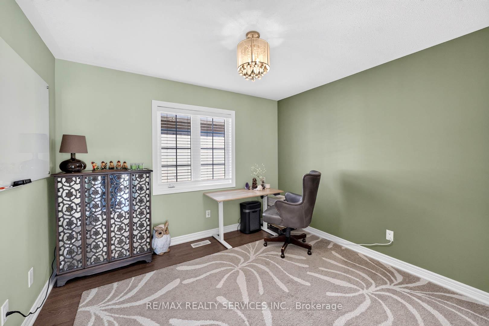 Photo 30 of 1 Dolbyhill Drive, Brampton, Sandringham-Wellington North — HOMEH