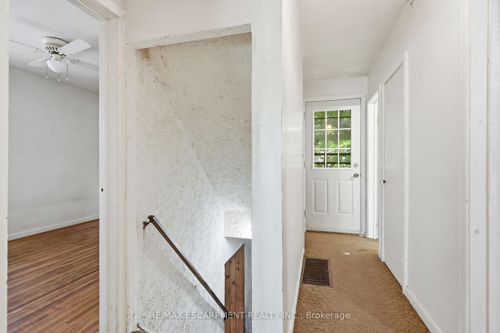 Photo 7 of 34 Eaton Place, Hamilton, McQuesten — HOMEH
