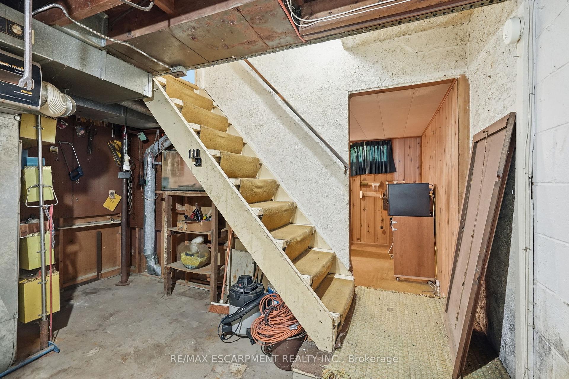 Photo 26 of 34 Eaton Place, Hamilton, McQuesten — HOMEH