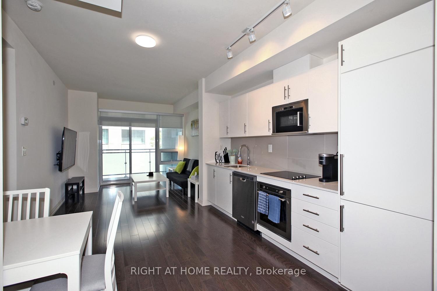 Photo 8 of Unit 525, 460 Adelaide Street E, Toronto, Moss Park — HOMEH