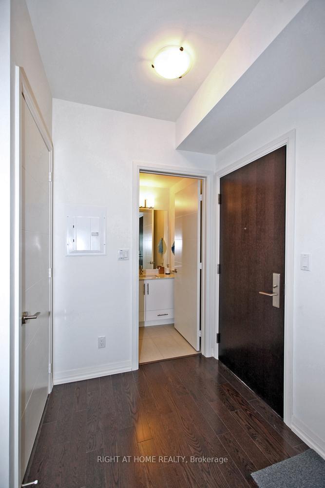 Photo 19 of Unit 525, 460 Adelaide Street E, Toronto, Moss Park — HOMEH