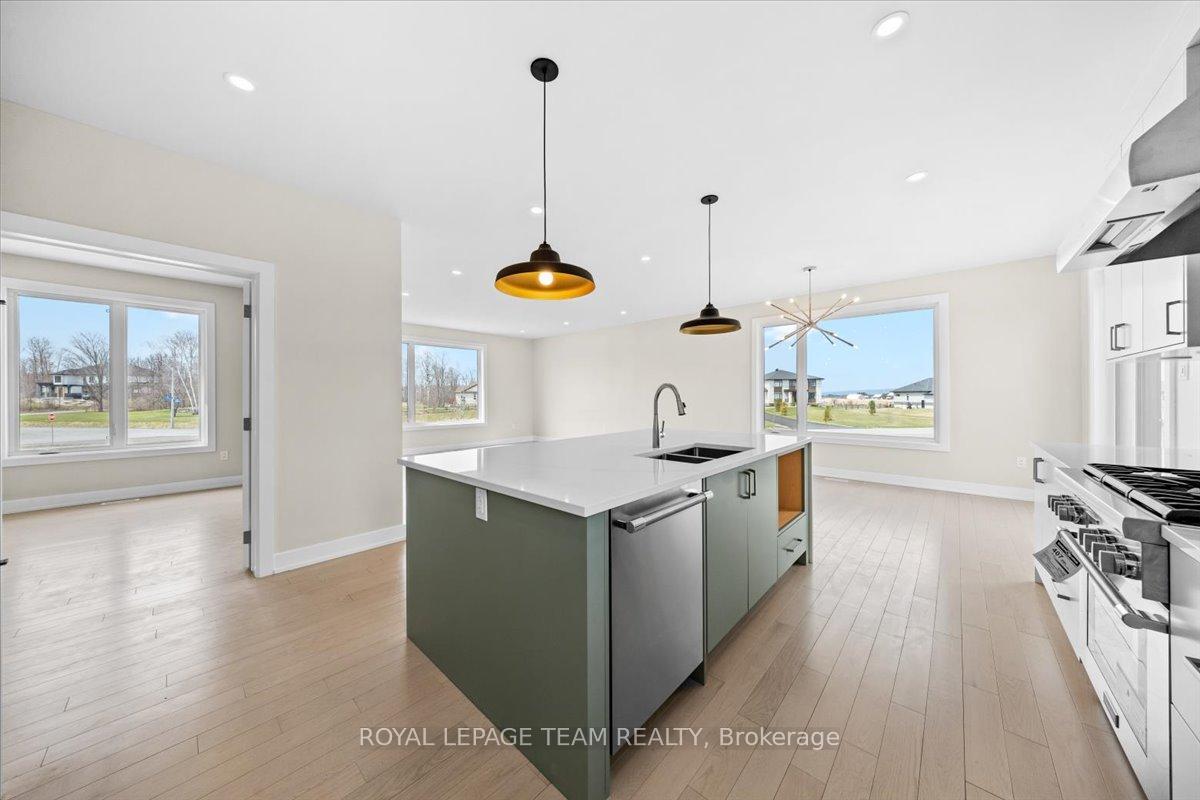 Photo 2 of 72 Synergy Way, Ottawa, Kanata - Kanata (North West) — HOMEH
