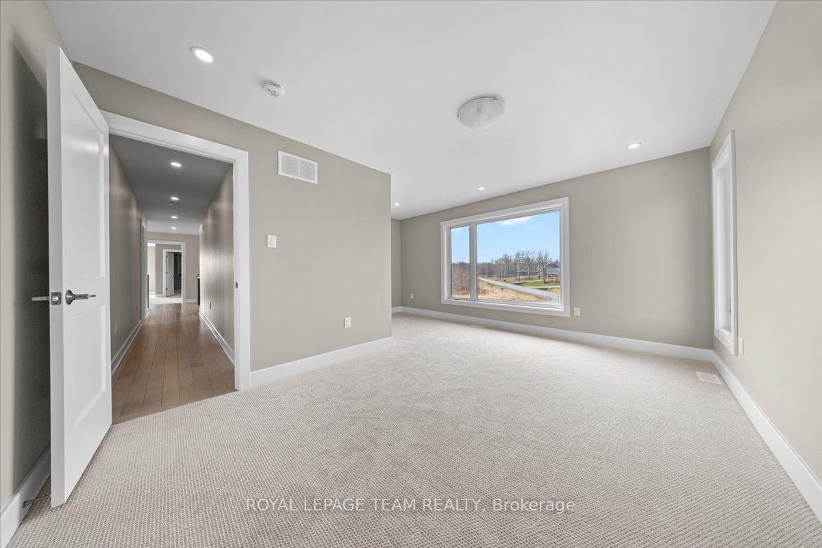 Photo 22 of 72 Synergy Way, Ottawa, Kanata - Kanata (North West) — HOMEH