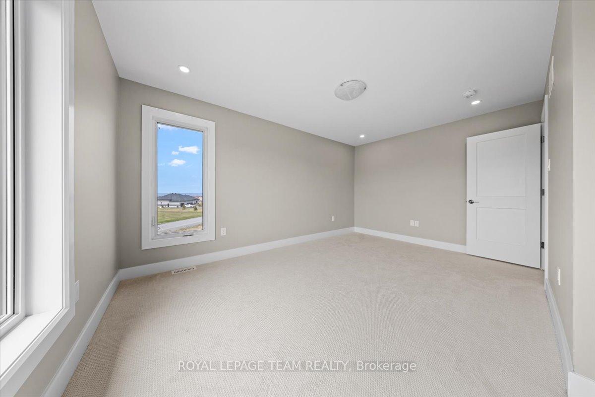 Photo 23 of 72 Synergy Way, Ottawa, Kanata - Kanata (North West) — HOMEH