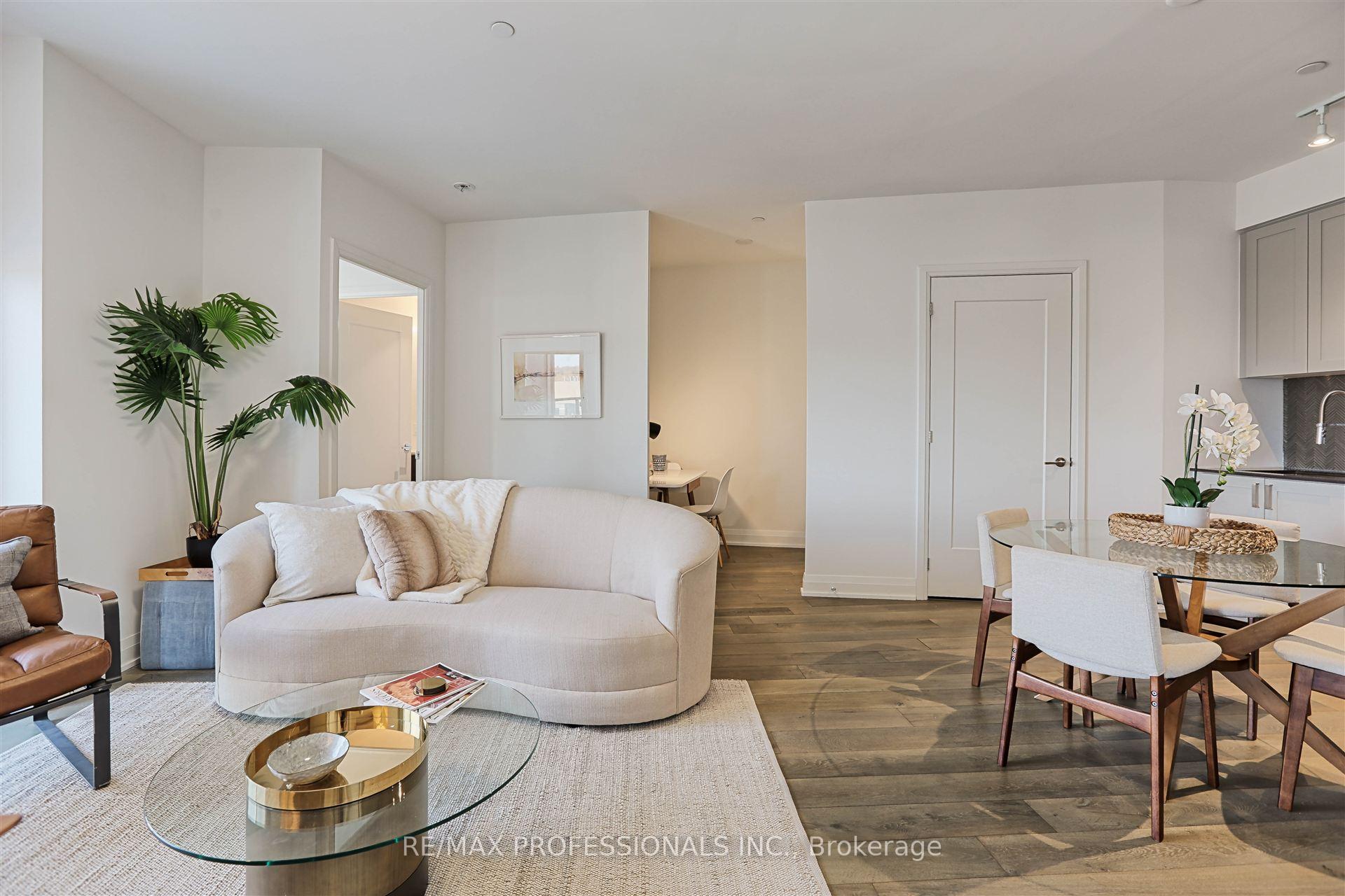 Photo 17 of Unit 907, 293 The Kingsway, Etobicoke, Edenbridge-Humber Valley — HOMEH