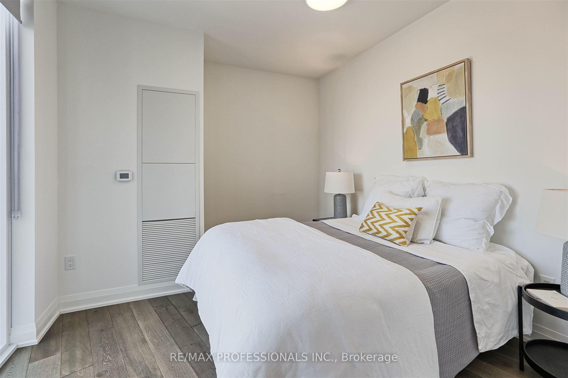 Photo 24 of Unit 907, 293 The Kingsway, Etobicoke, Edenbridge-Humber Valley — HOMEH