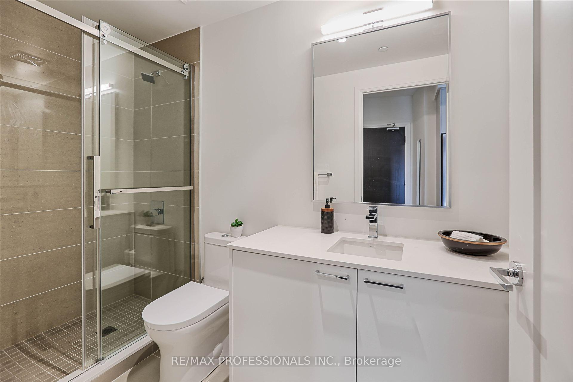 Photo 30 of Unit 907, 293 The Kingsway, Etobicoke, Edenbridge-Humber Valley — HOMEH