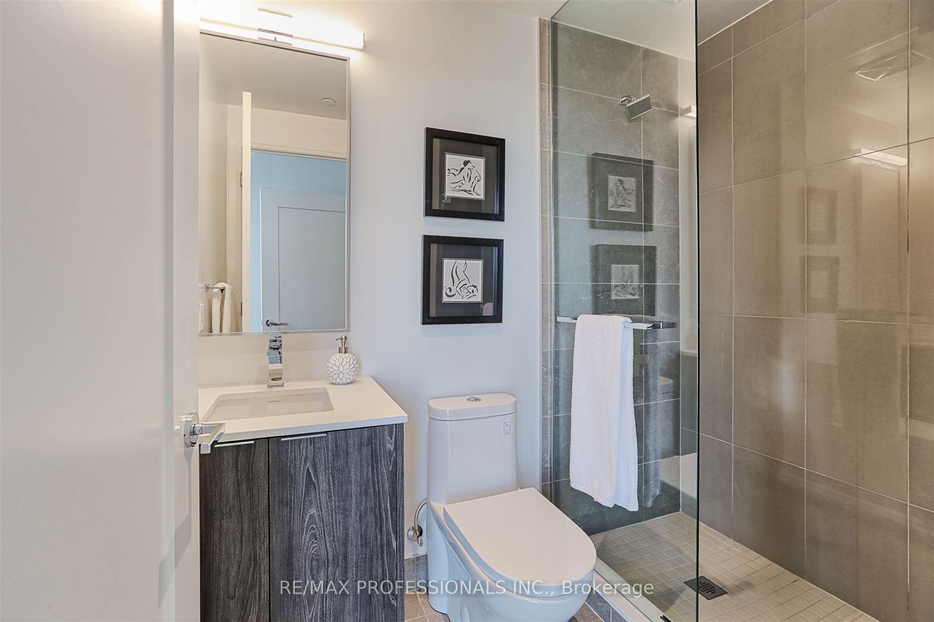 Photo 31 of Unit 907, 293 The Kingsway, Etobicoke, Edenbridge-Humber Valley — HOMEH