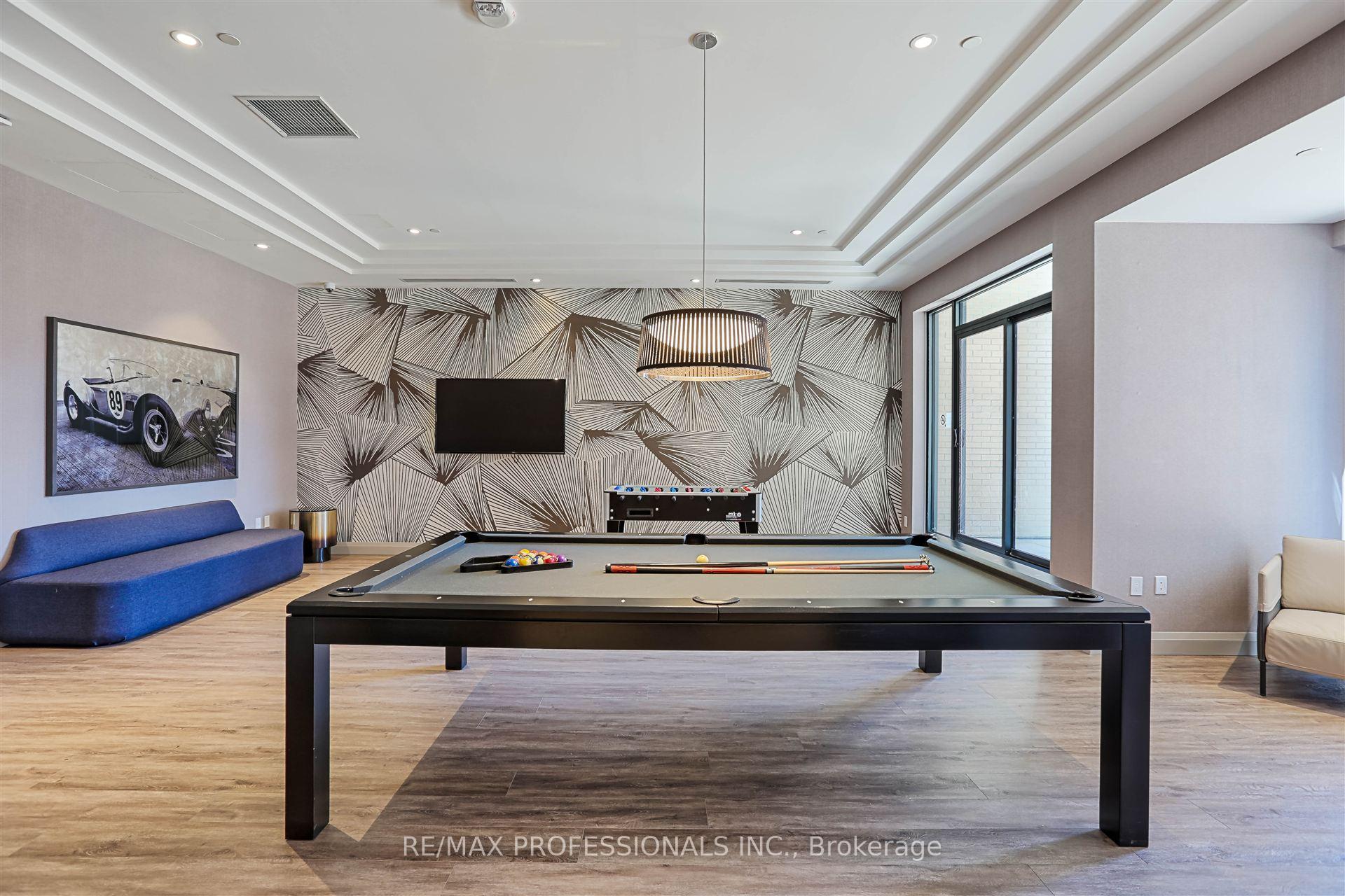 Photo 45 of Unit 907, 293 The Kingsway, Etobicoke, Edenbridge-Humber Valley — HOMEH