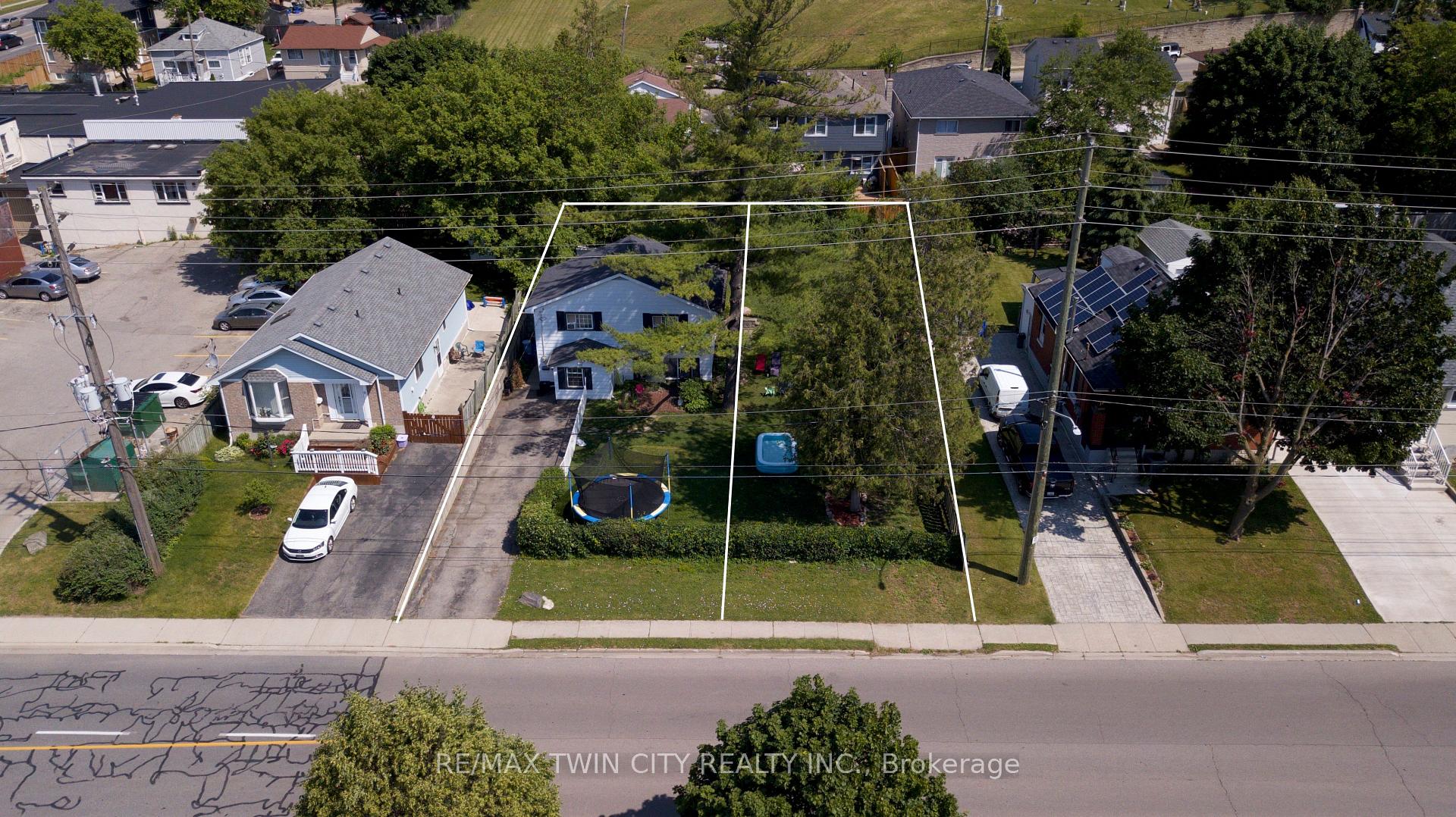 Photo 1 of 13 Brooklyne Road, Cambridge, Greenway-Chaplin — HOMEH