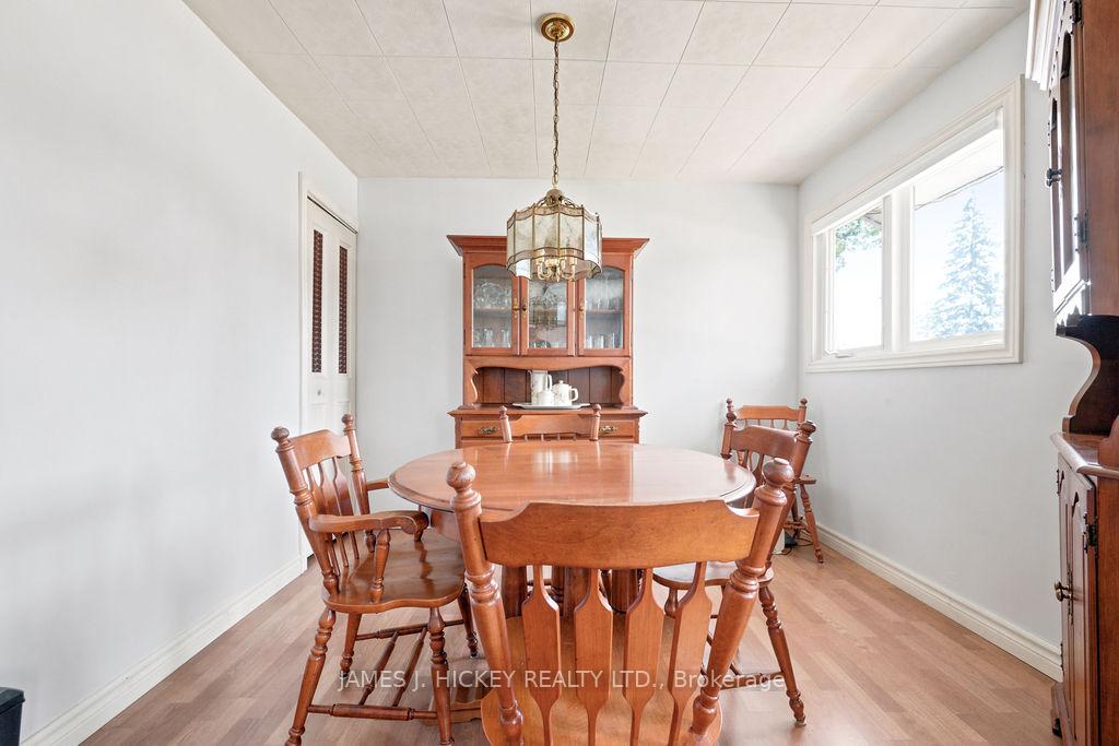 Photo 8 of 47 Wolfe Avenue, Deep River, Deep River — HOMEH