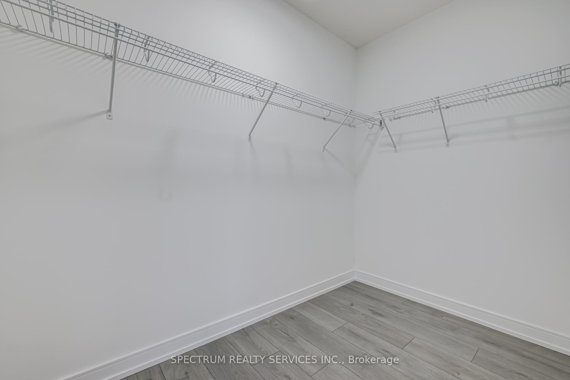 Photo 36 of 146 Blue Forest Crescent, Barrie, Innis-Shore — HOMEH