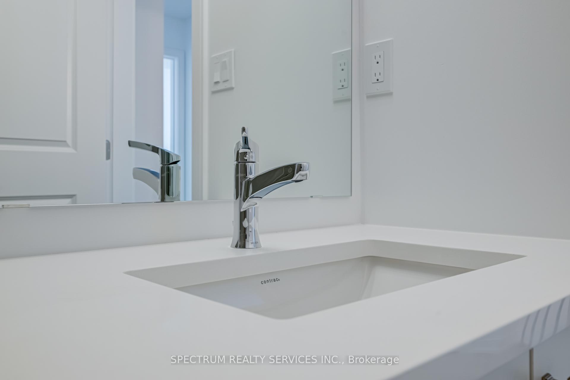 Photo 43 of 146 Blue Forest Crescent, Barrie, Innis-Shore — HOMEH