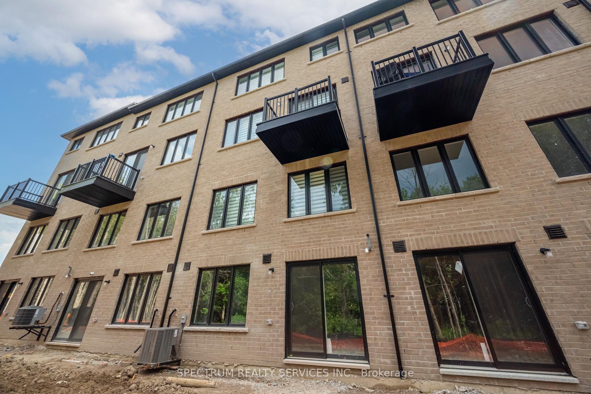 Photo 50 of 146 Blue Forest Crescent, Barrie, Innis-Shore — HOMEH