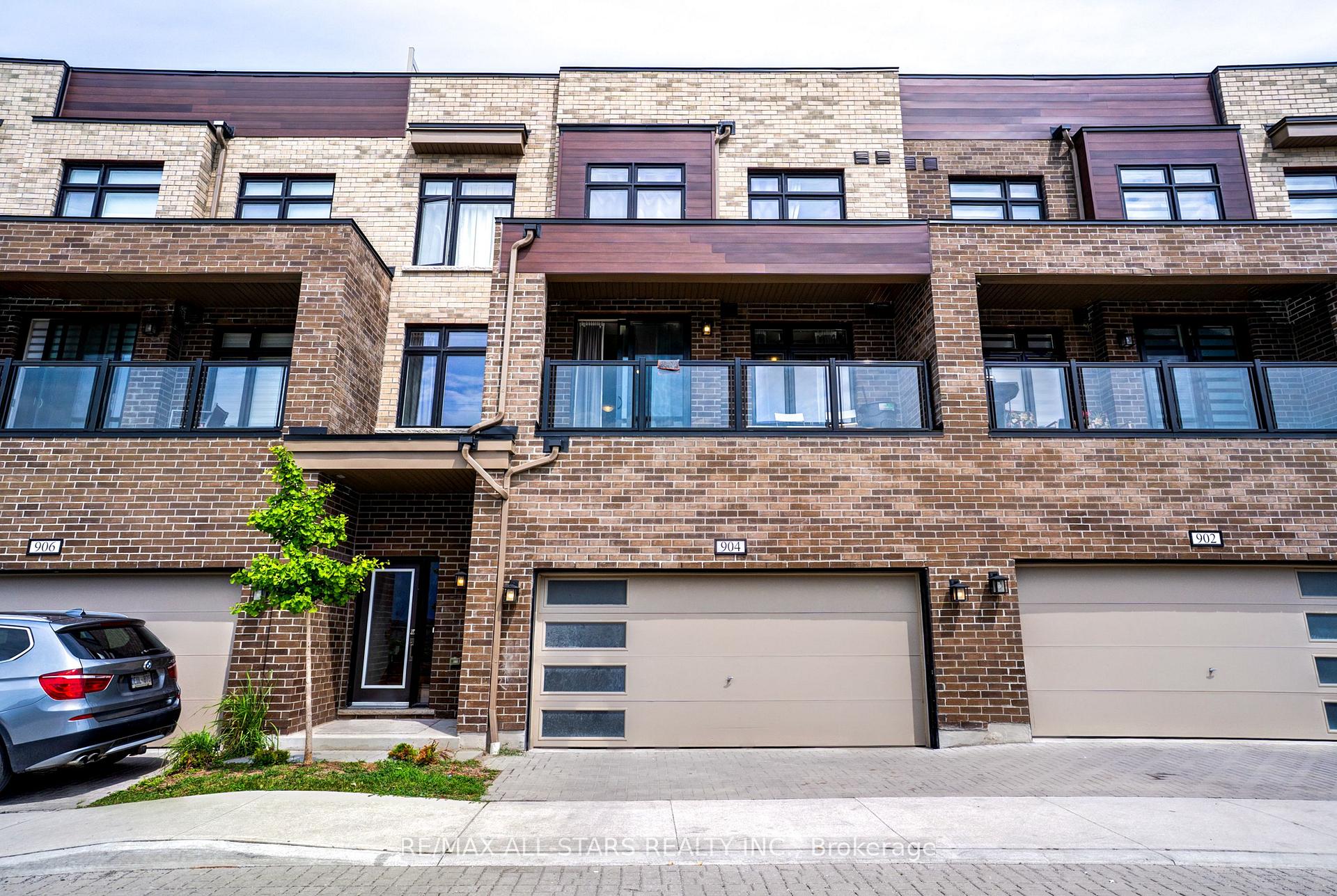 Photo 1 of Unit #904, 1865 Pickering Parkway, Pickering, Village East — HOMEH