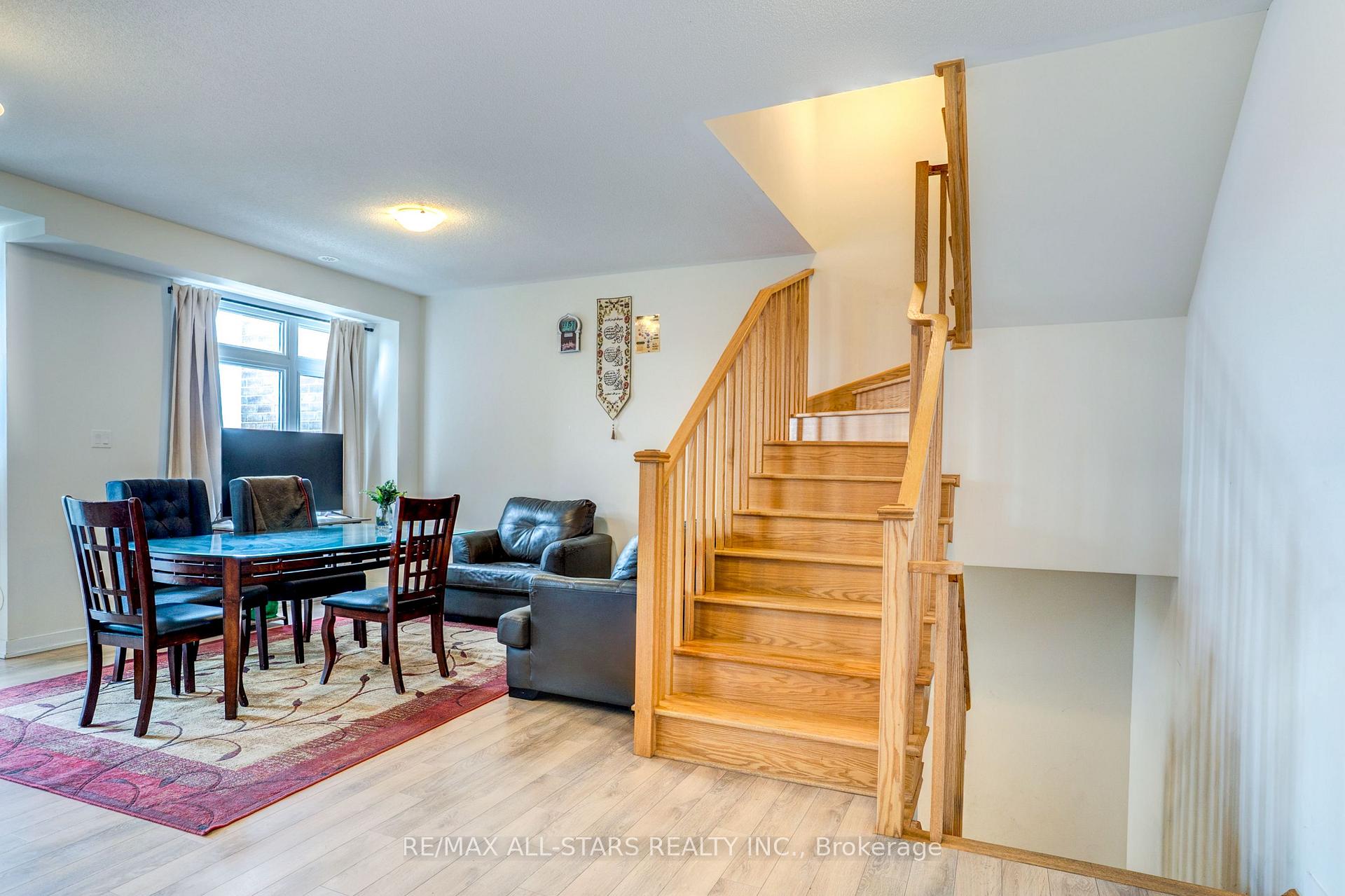 Photo 7 of Unit #904, 1865 Pickering Parkway, Pickering, Village East — HOMEH