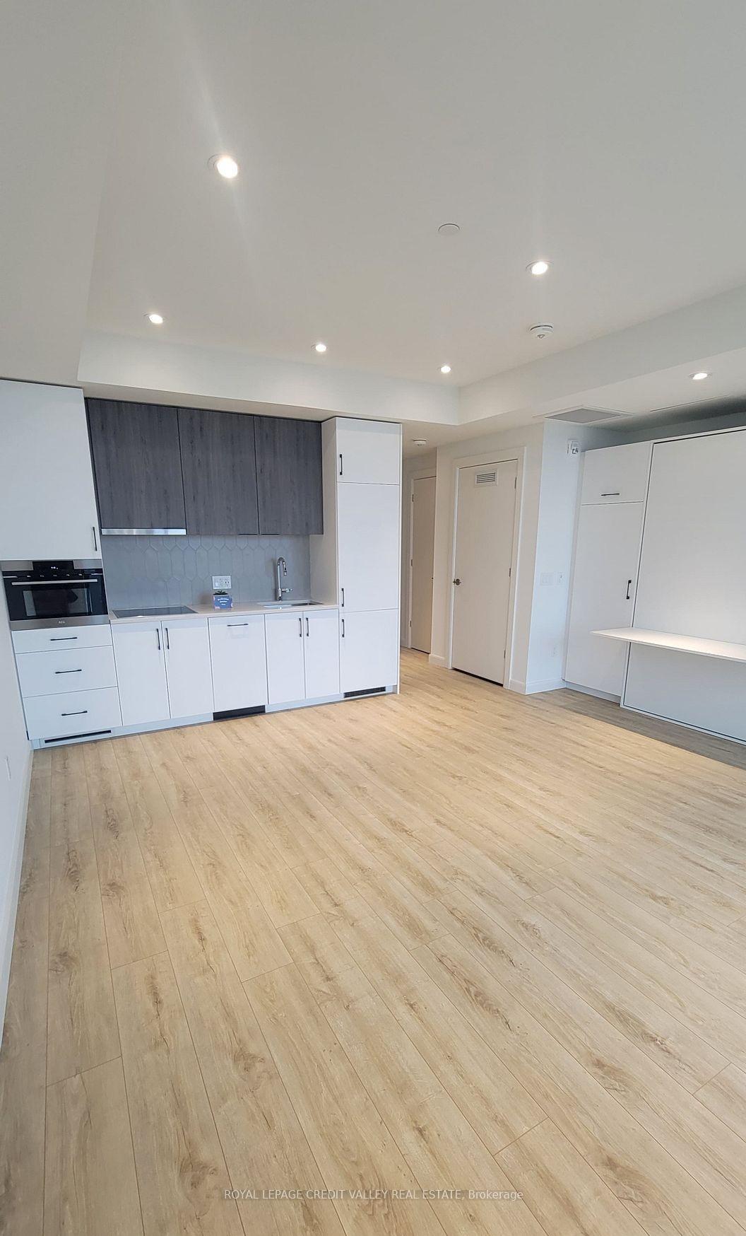 Photo 1 of Unit 1211, 741 King Street W, Kitchener, KW Hospital — HOMEH