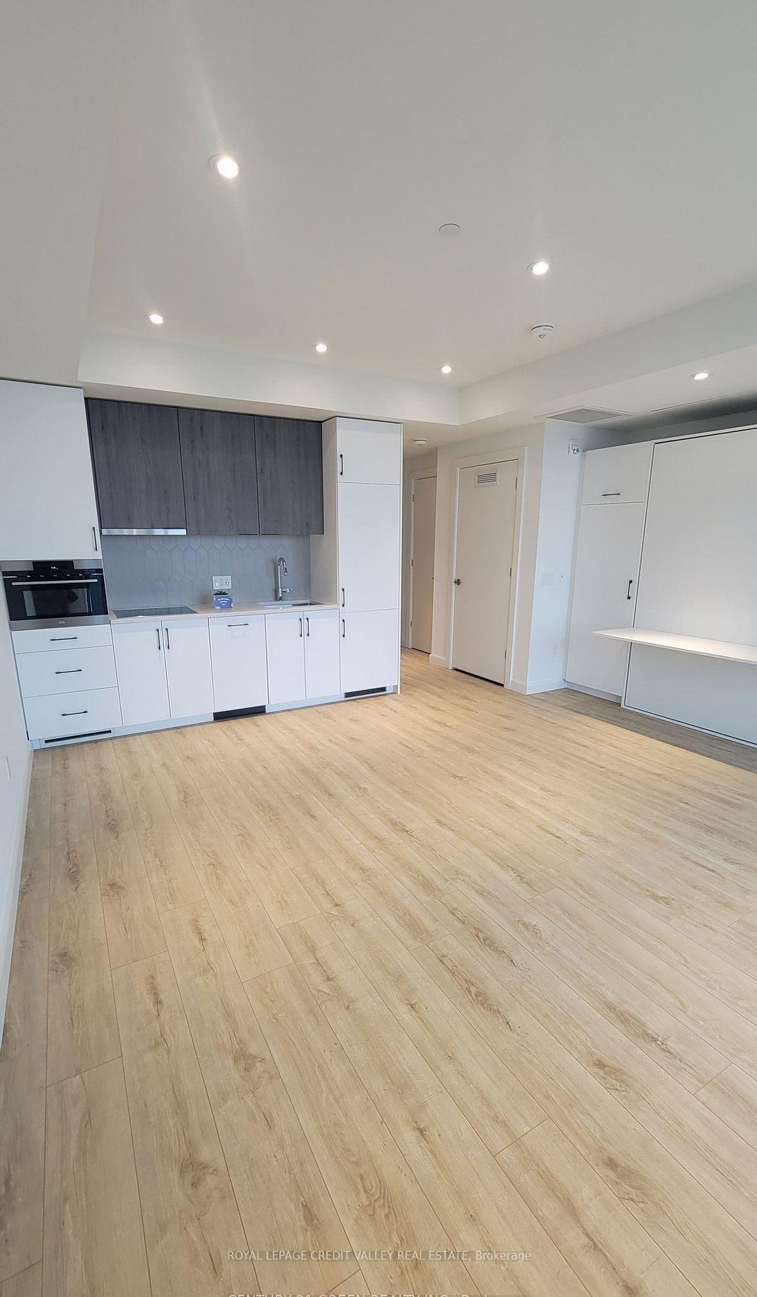 Photo 9 of Unit 1211, 741 King Street W, Kitchener, KW Hospital — HOMEH