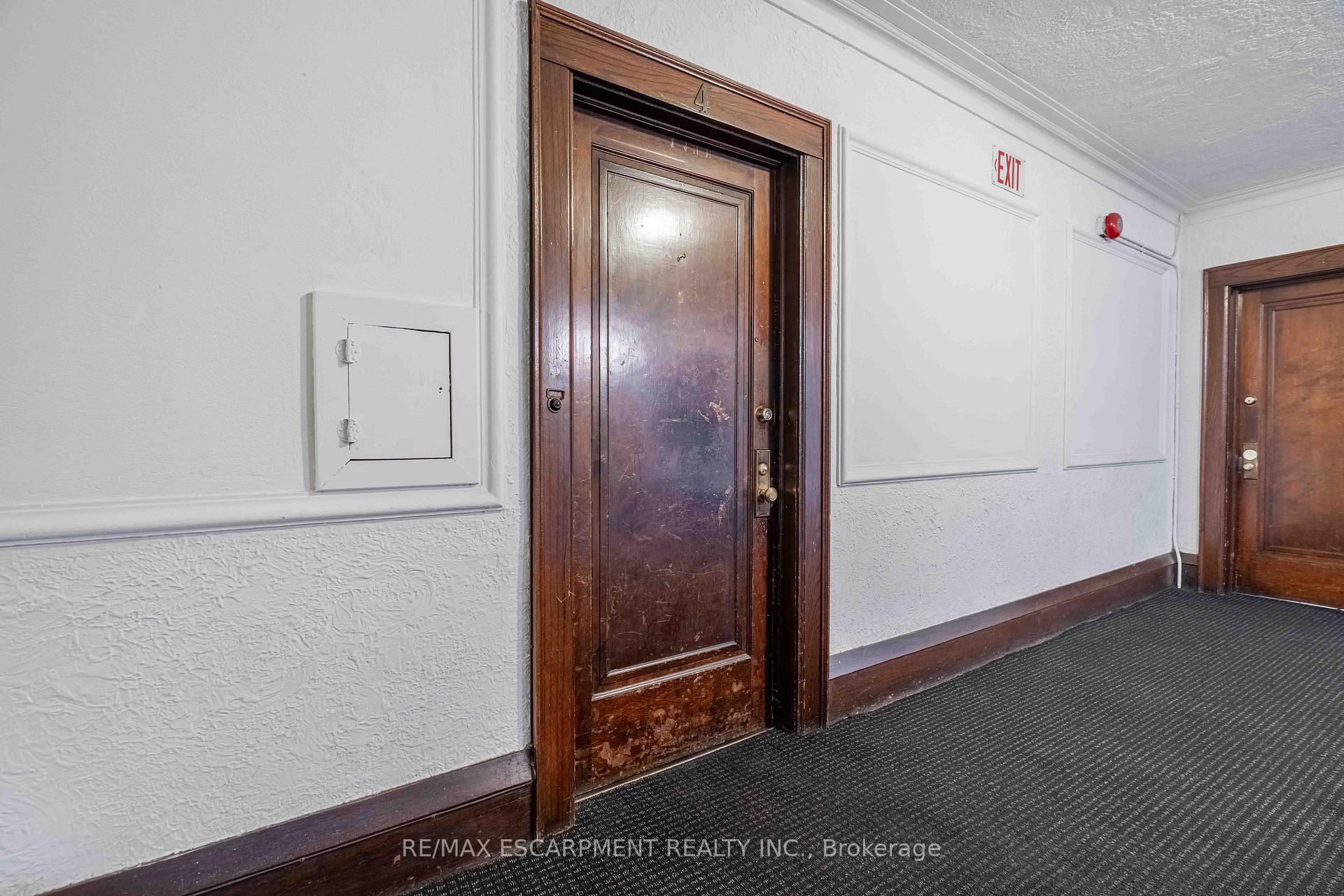 Photo 5 of Unit 4, 285 King Street W, Hamilton, Central — HOMEH