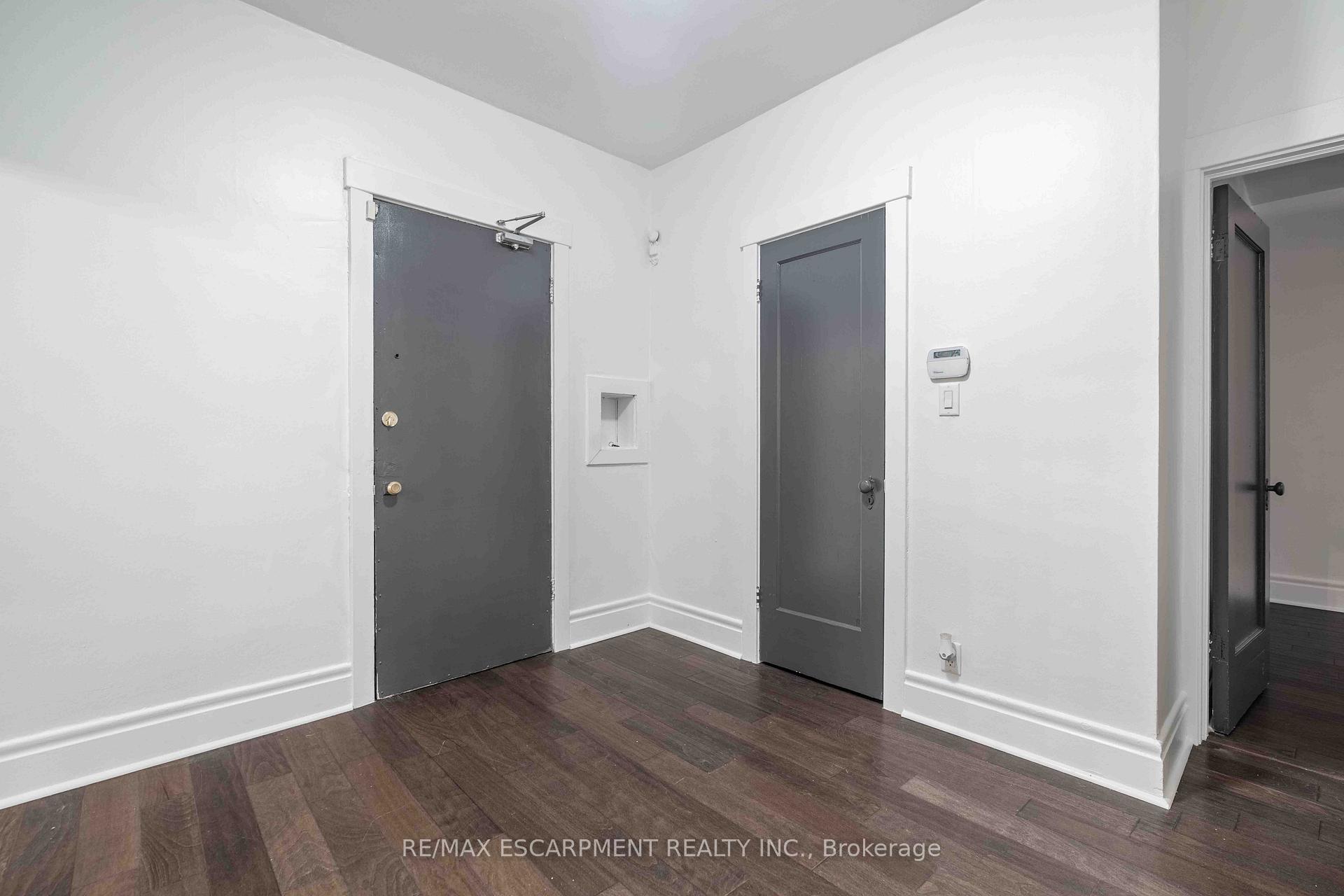 Photo 10 of Unit 4, 285 King Street W, Hamilton, Central — HOMEH