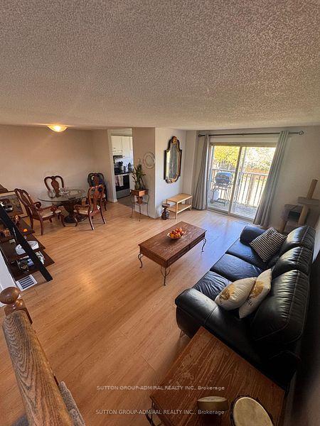 Photo 3 of Unit 22, 57 Loggers Run, Barrie, Ardagh — HOMEH