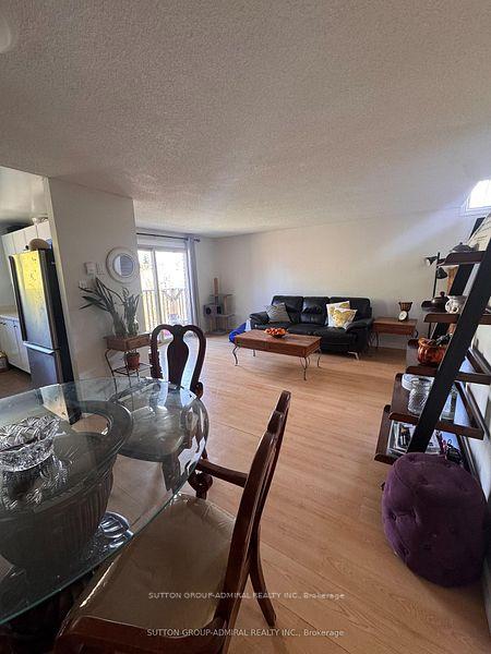 Photo 5 of Unit 22, 57 Loggers Run, Barrie, Ardagh — HOMEH