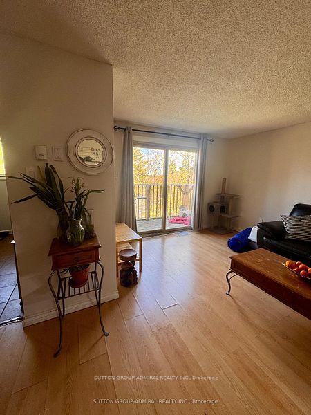 Photo 6 of Unit 22, 57 Loggers Run, Barrie, Ardagh — HOMEH