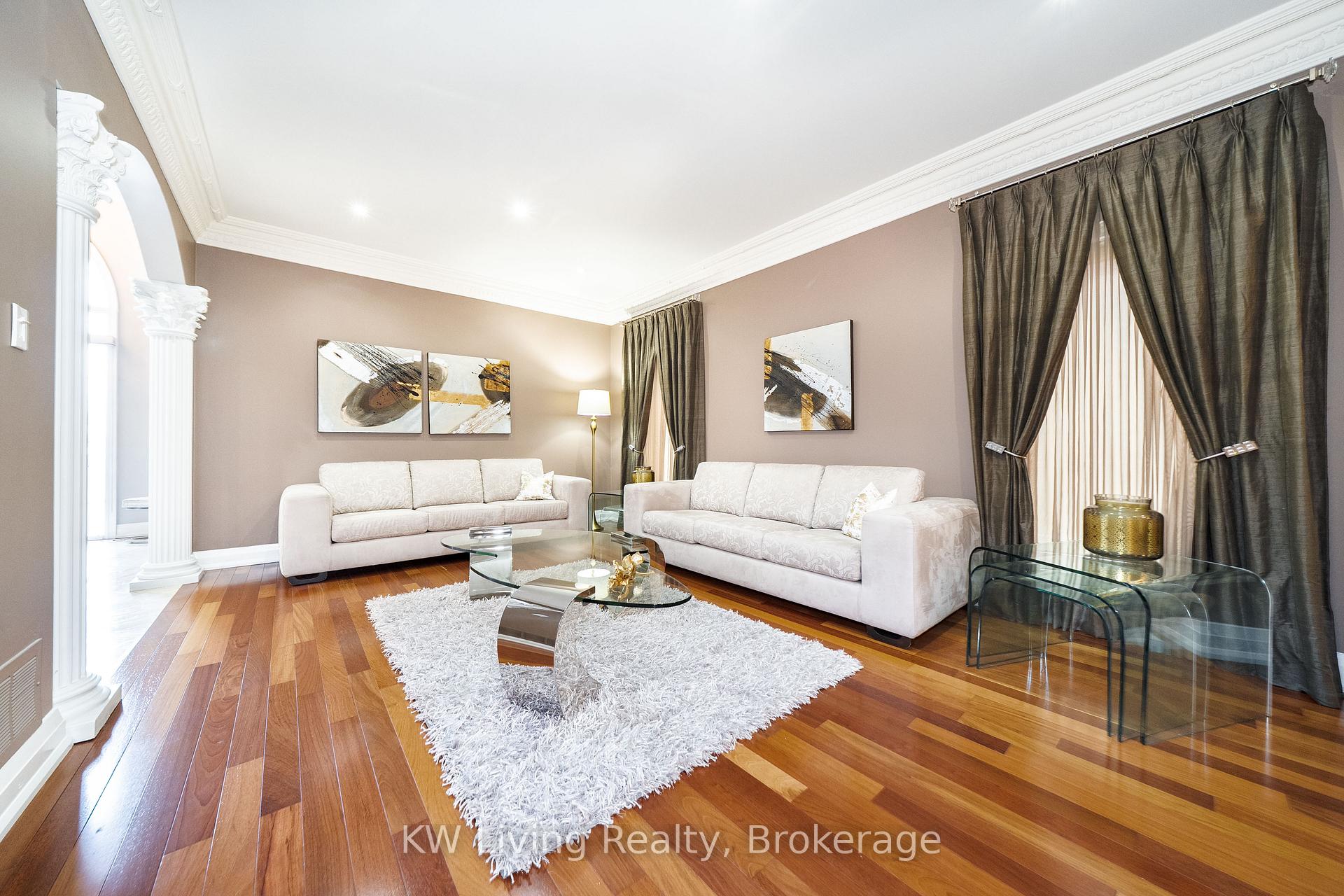 Photo 8 of 76 Silver Rose Crescent, Markham, Cachet — HOMEH
