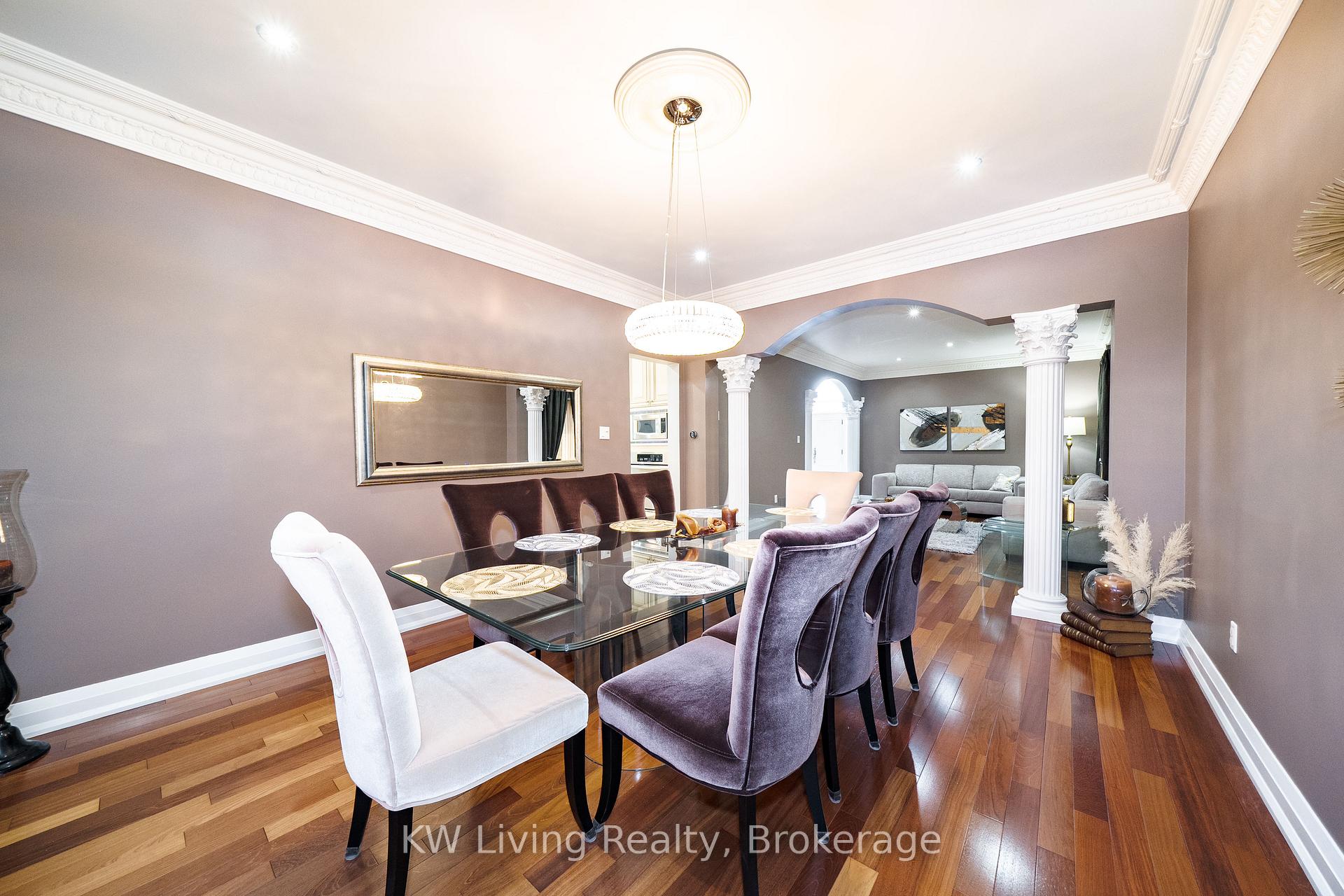 Photo 9 of 76 Silver Rose Crescent, Markham, Cachet — HOMEH