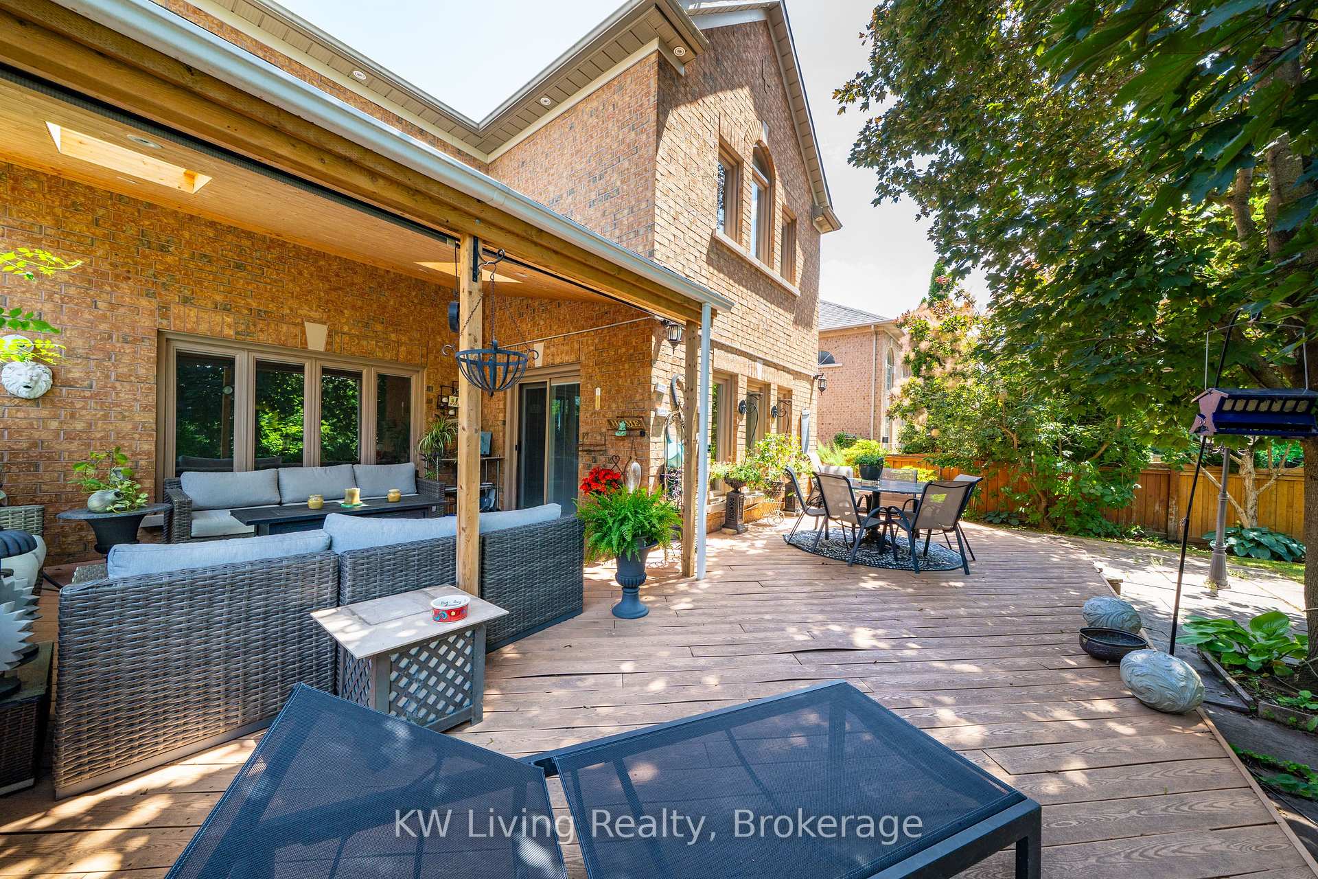 Photo 44 of 76 Silver Rose Crescent, Markham, Cachet — HOMEH