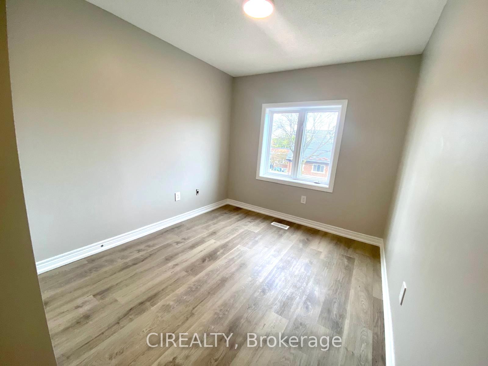 Photo 34 of Unit 30, 374 plains Road E, Burlington, LaSalle — HOMEH